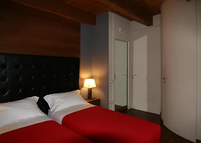 Alojamento de Acomodação e Pequeno-almoço La Dimora Della Zarina 3*